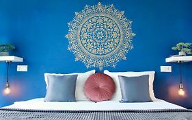 Sunset Art Beach Front Guest House